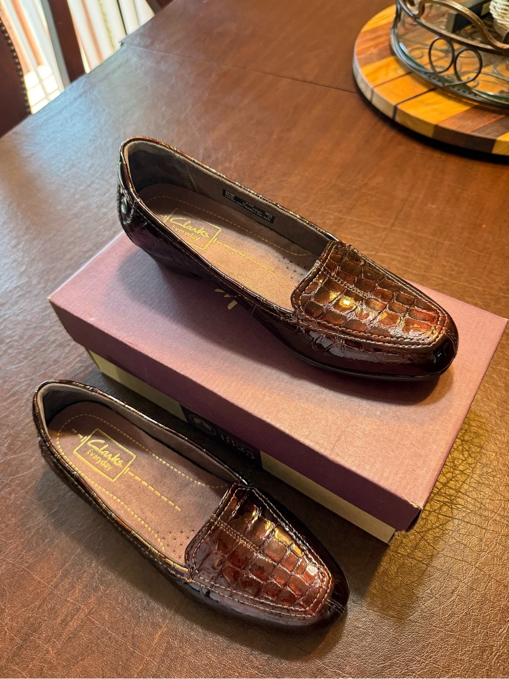 Clarks Women's Dark Brown Croc-Embossed Leather Loafers